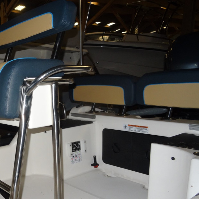 Purchase Zodiac Pro Open 650 Rear Seat Cover