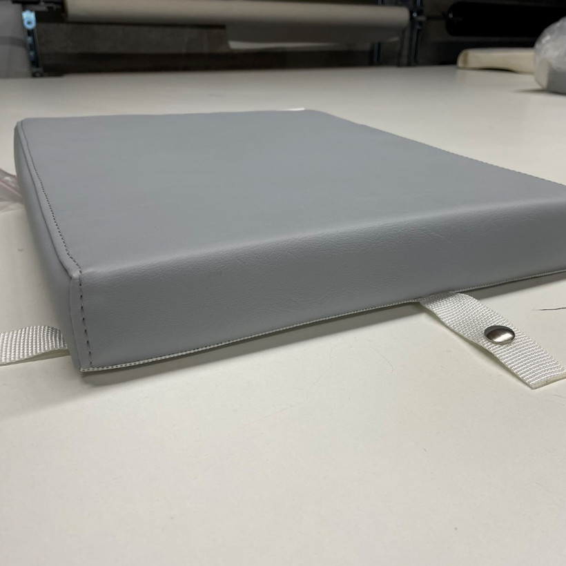 Purchase Rear port seat cushion Zodiac Pro Open 650