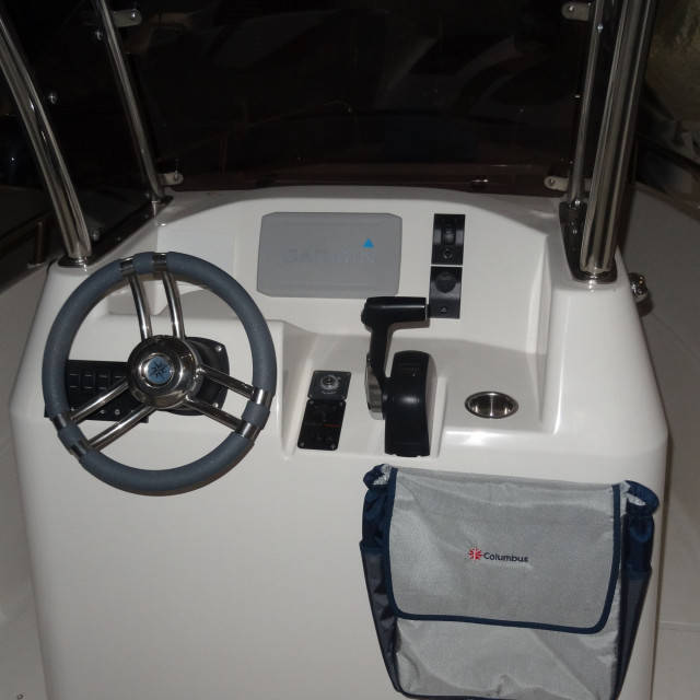 Purchase Ocqueteau Ostrea 600 Console Cover