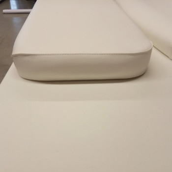 Purchase Pilot seat cushion Bombard Explorer 550 SB