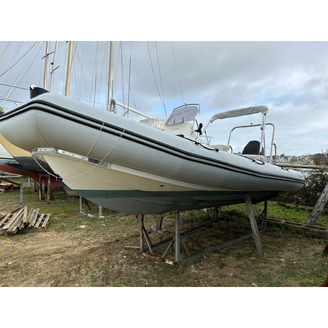 Purchase Winter cover for Bombard Sunrider 700