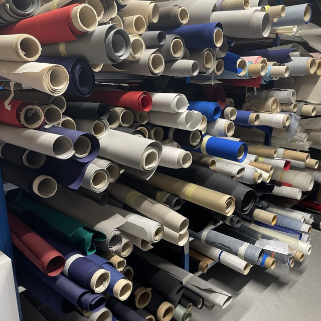 Purchase Sunbrella uncoated - Marine canvas - 26 colors