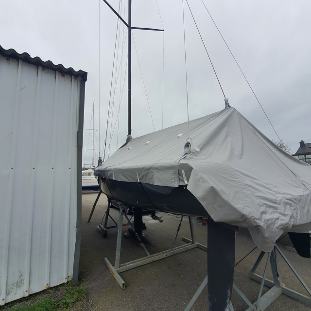 Purchase Winter shelter Latitude 46 Tofinou 9.7