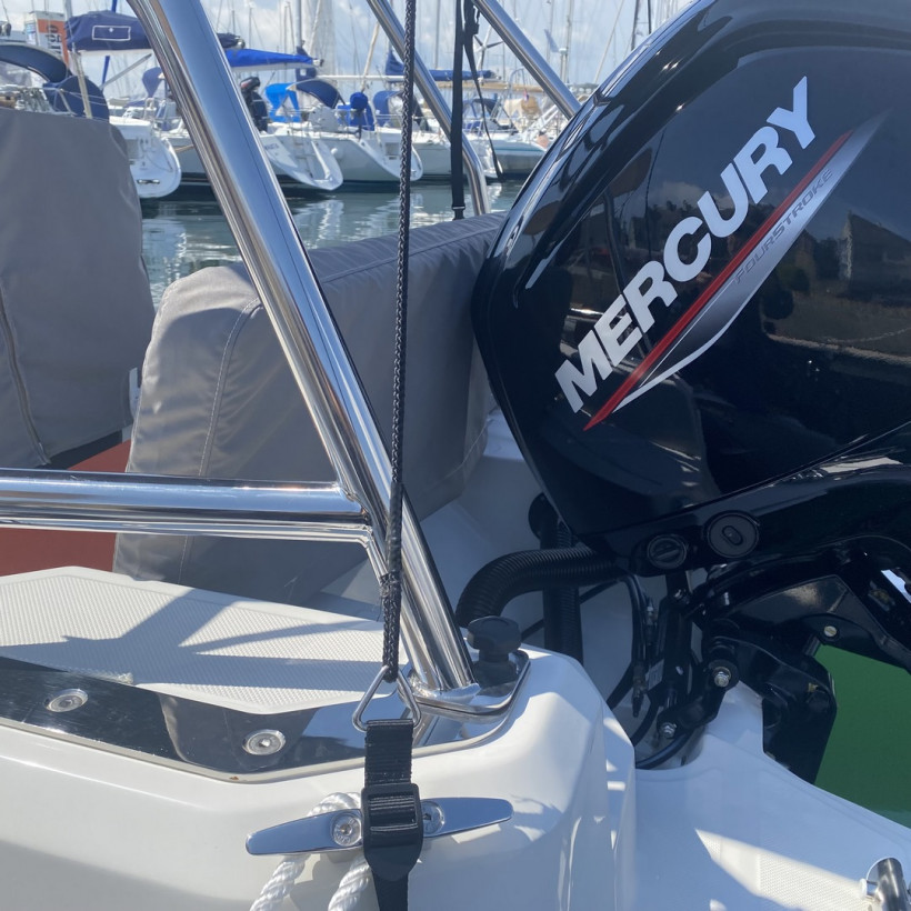 Purchase Zodiac Medline 5.8 Rear Seat Cover