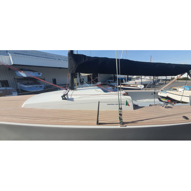 Purchase Flat cover deck Marine Composite Bihan 6.50