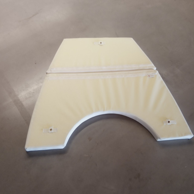 Purchase Front storage bin cushion for Zodiac Yachtline 530 Deluxe