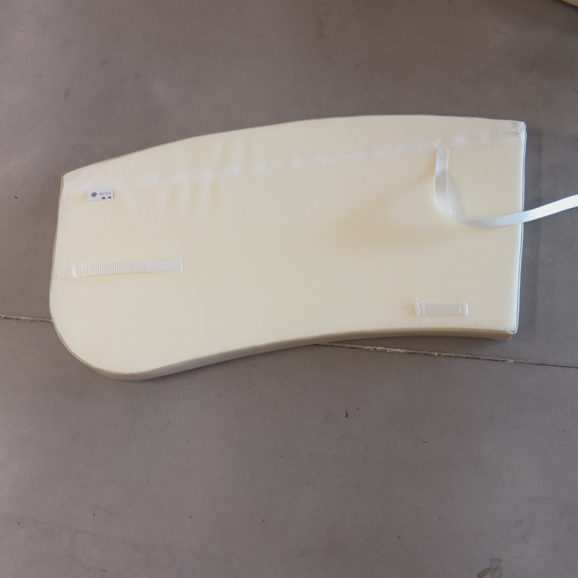 Achat Coussin Cockpit arrière Jeanneau Prestige 34 Sport