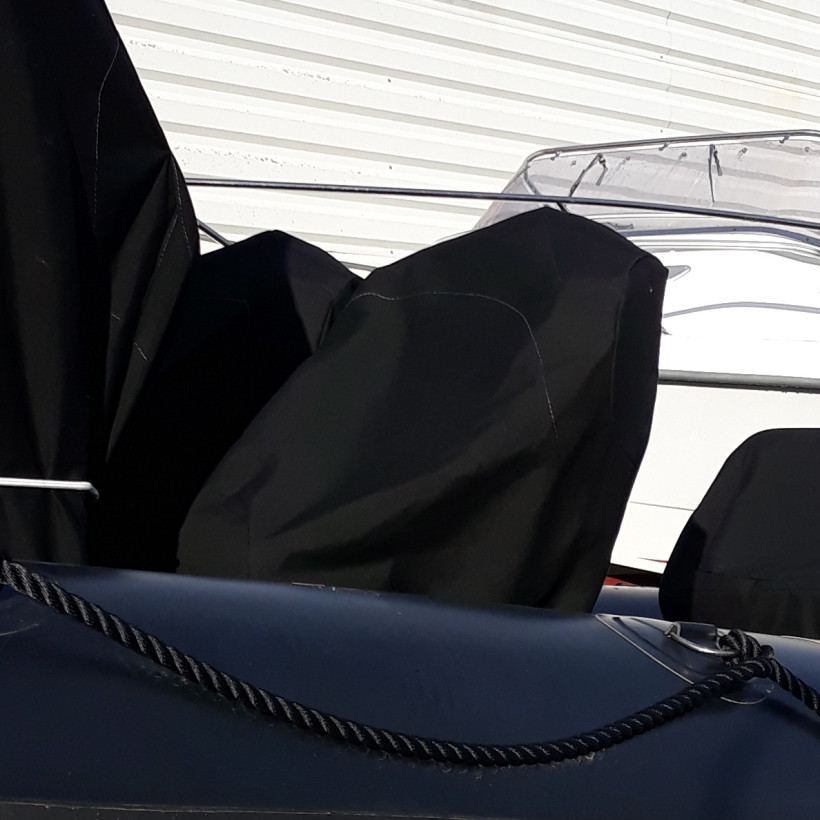 Achat Housse de siège jockey Ribcraft 6.8