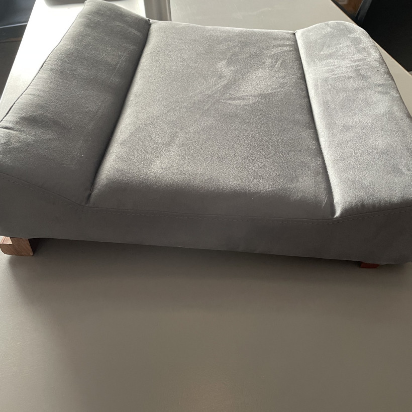 Purchase J/Boats J122 Chart Table Cushions Purchase J/Boats J122 Chart Table Cushions
