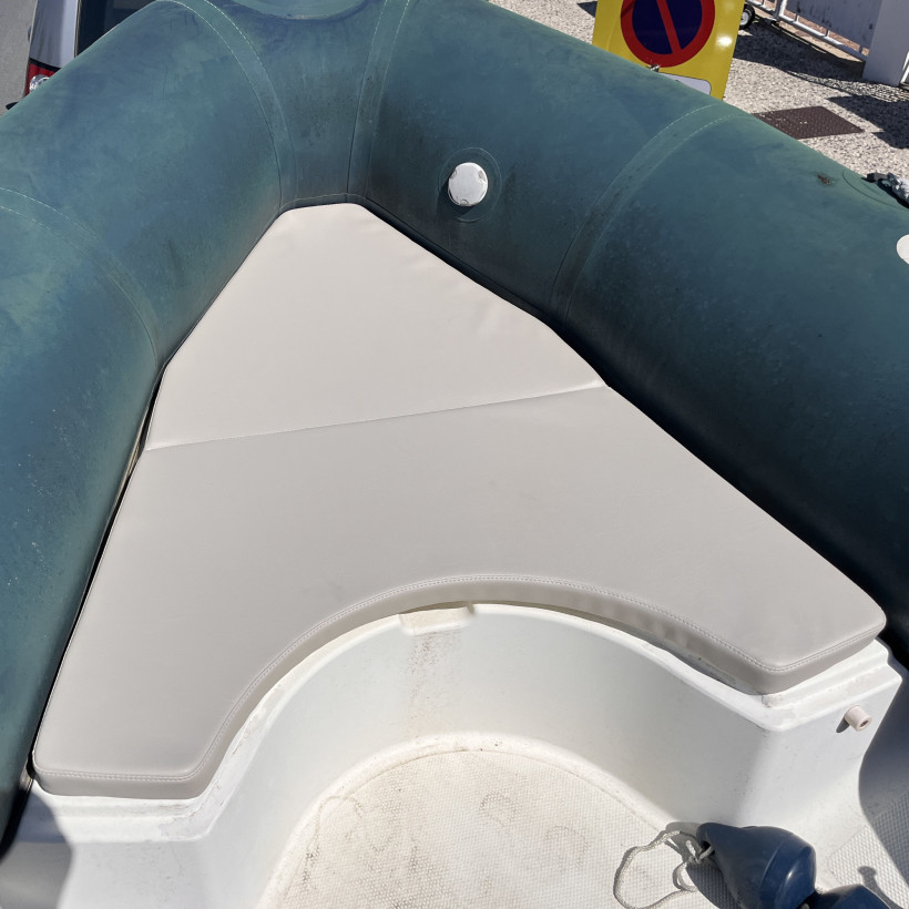 Achat Coussin baille avant  Bombard Explorer 640