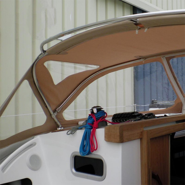 Purchase Spray Hood Alubat OVNI 395