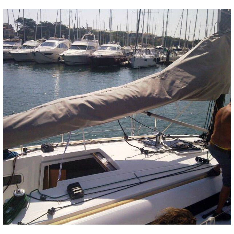 Purchase Standard mainsail cover - without measurement taken