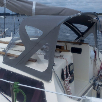 Purchase Spray Hood Jeanneau Arcadia
