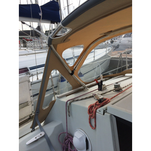 Purchase Spray Hood Dufour 31