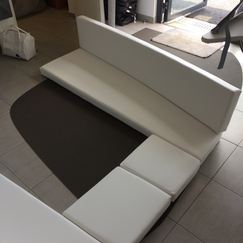 Purchase Square Feeling Cushions 306