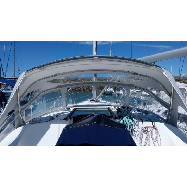 Purchase Spray Hood Bénéteau Oceanis 393