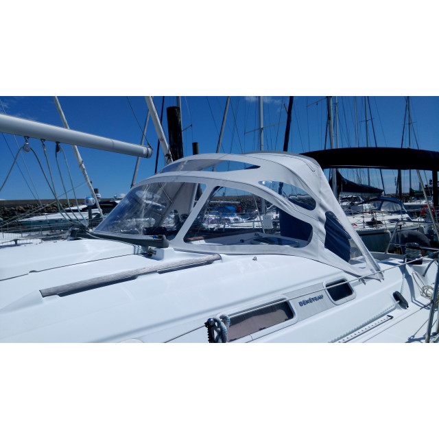 Purchase Spray Hood Bénéteau Oceanis 393