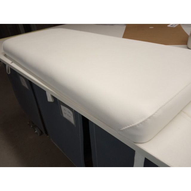 Purchase Pilot seat cushion Bombard Explorer 640