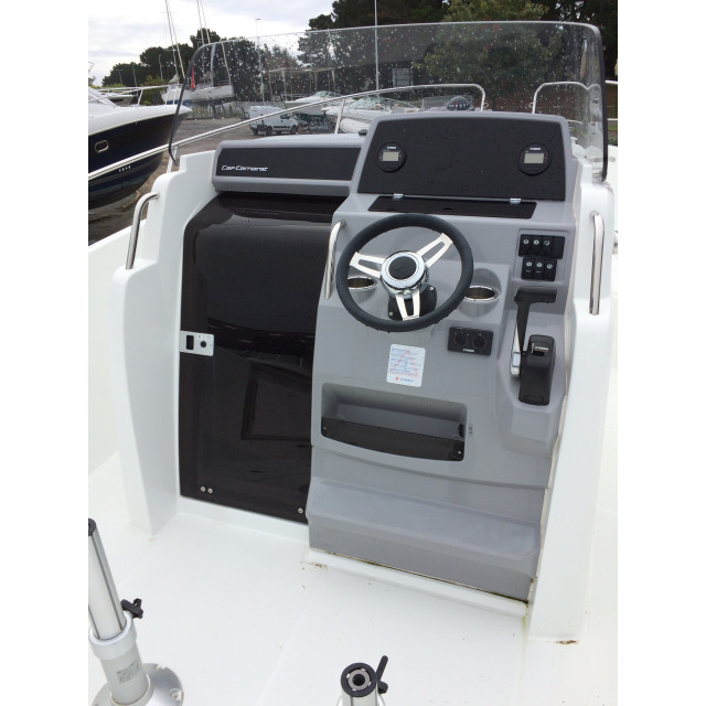 Purchase Jeanneau Cap Camarat 7.5 CC console cover