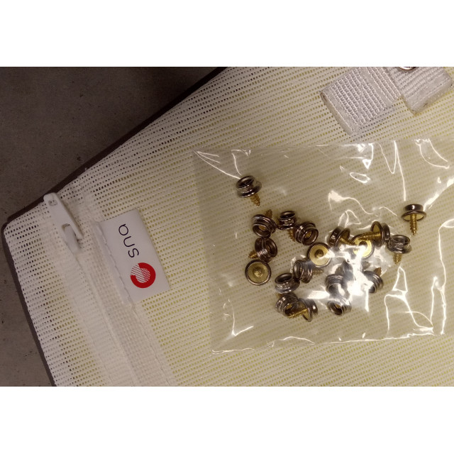 Purchase Set of 8 Cushions Cap Camarat 695 Purchase Set of 8 Cushions Cap Camarat 695