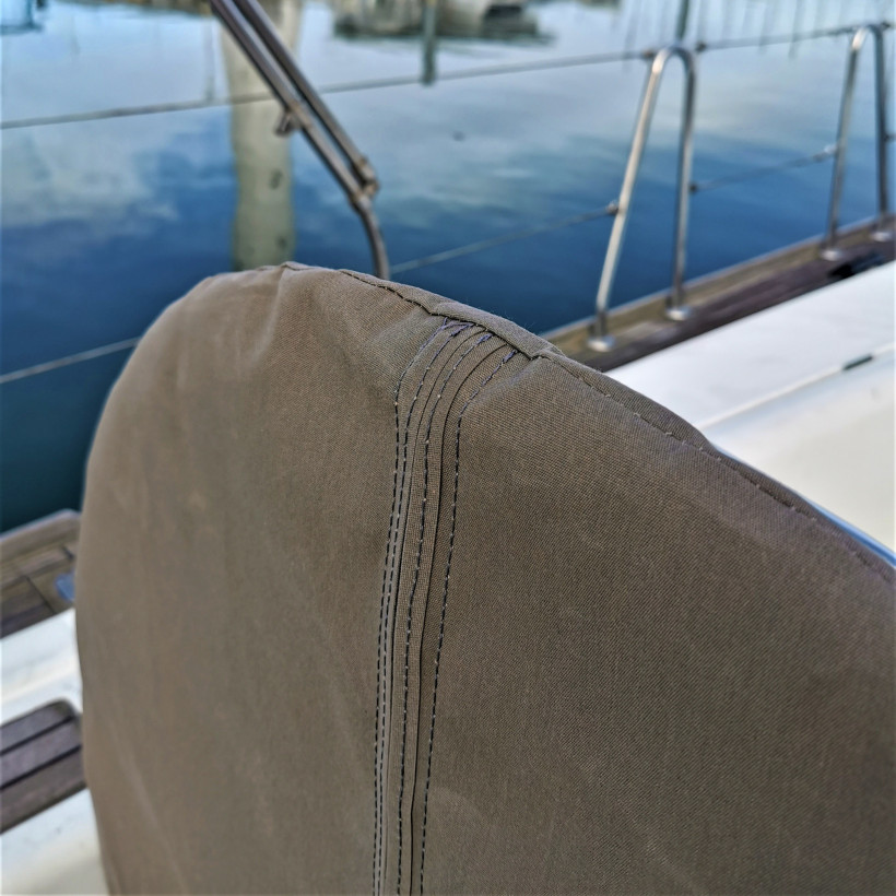 Purchase Steering Wheel Cover for Bénéteau Oceanis 46 Standard