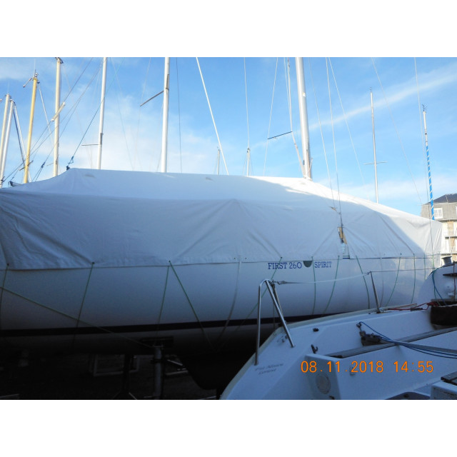 Achat Taud d'hivernage BENETEAU First 260