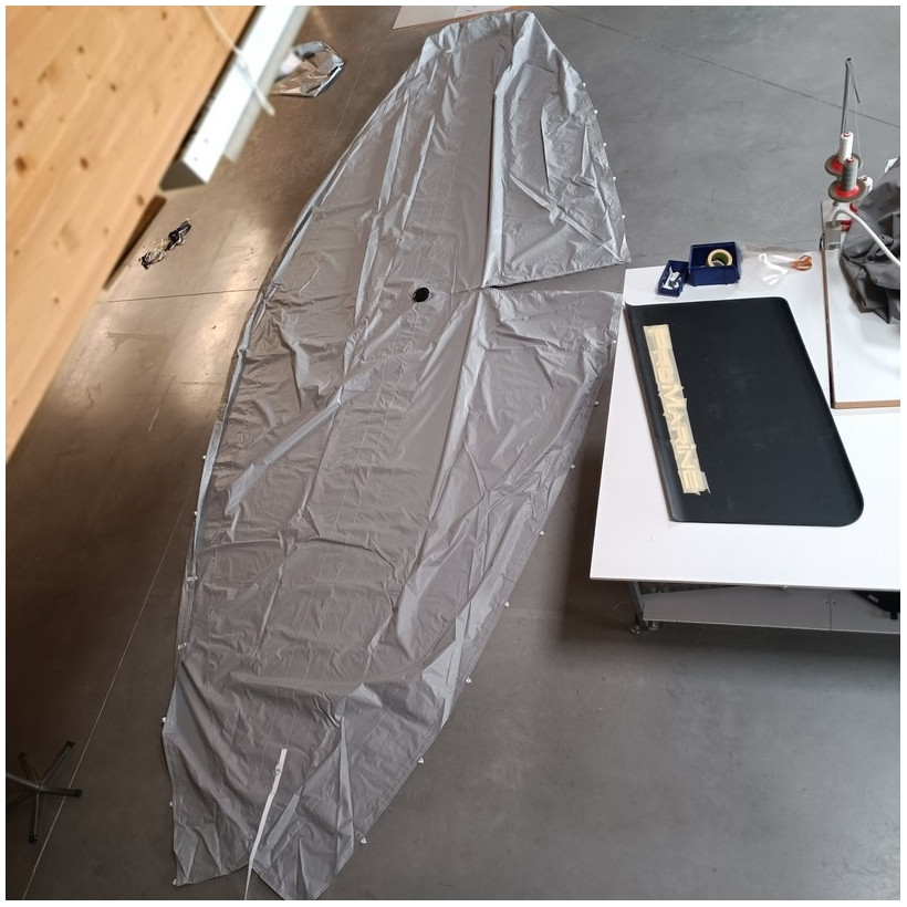Purchase Winter shelter Latitude 46 Tofinou 7 dismasted