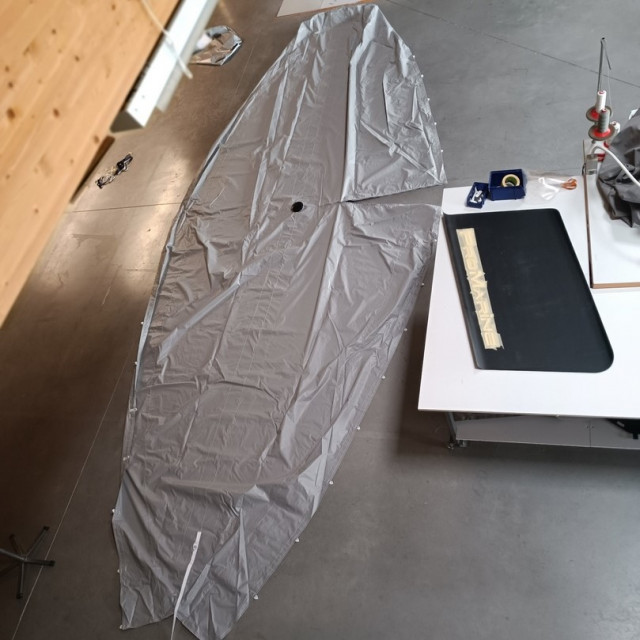 Purchase Winter shelter Latitude 46 Tofinou 7 dismasted